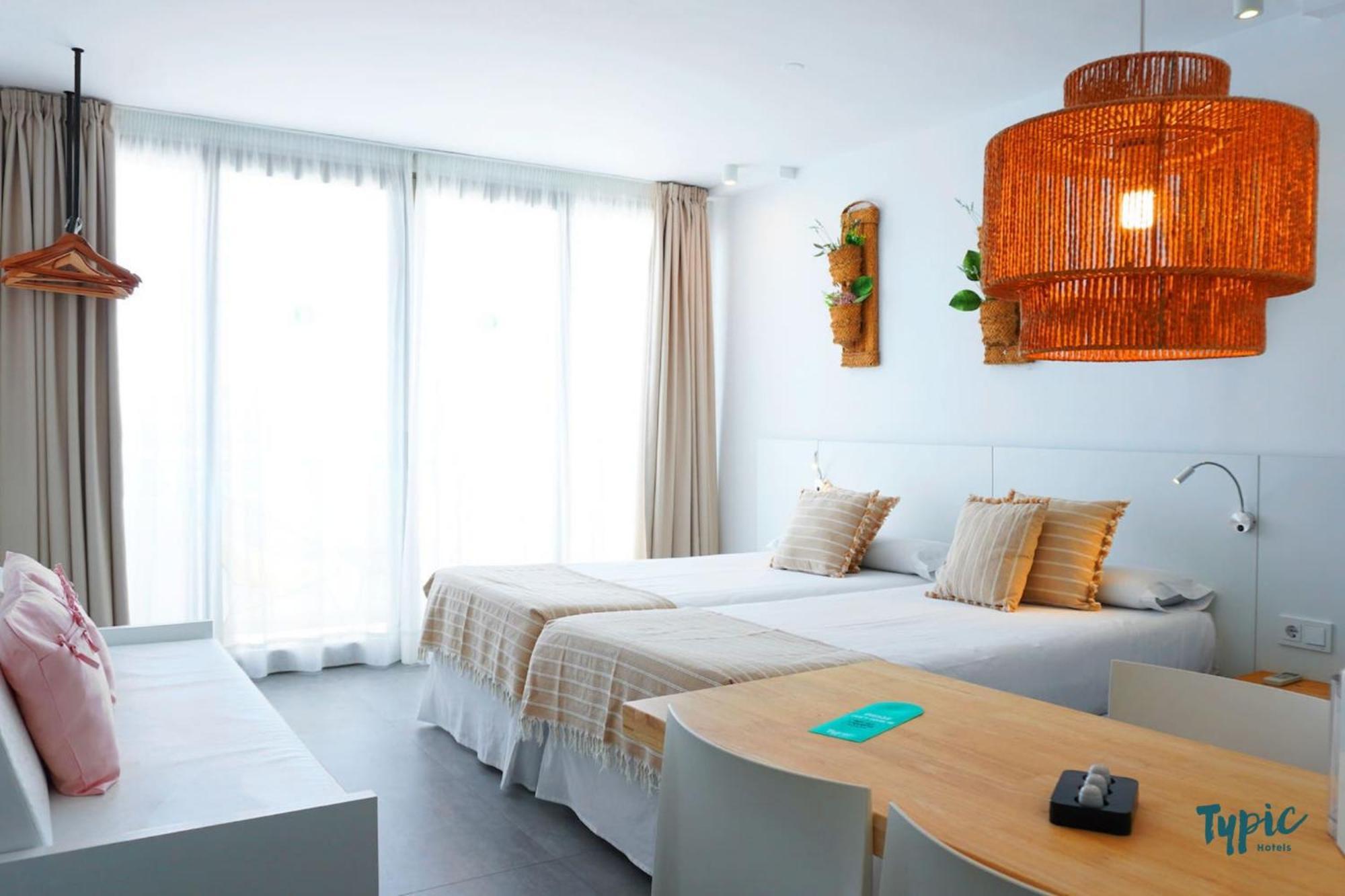 Typic Marina Playa - Adults Only San Antonio (Ibiza) Exterior foto